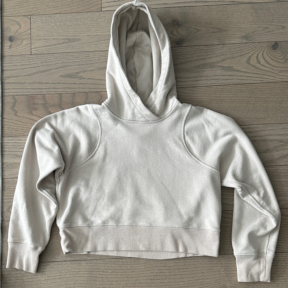 Lululemon Loungeful Cropped Hoodie Sz 6